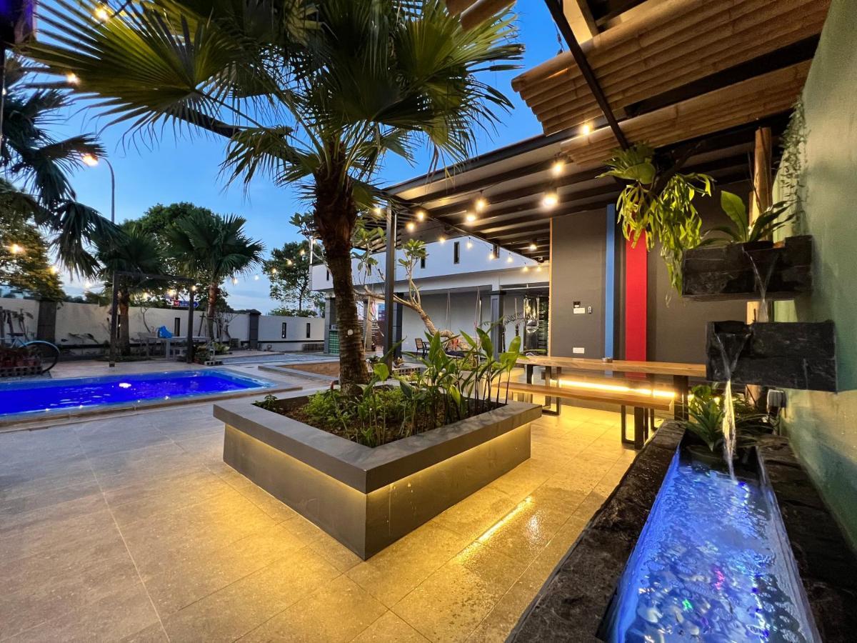 The Uniique Haus - Johor 1St Staycation Water Dining Experience Johor Bahru Exteriér fotografie